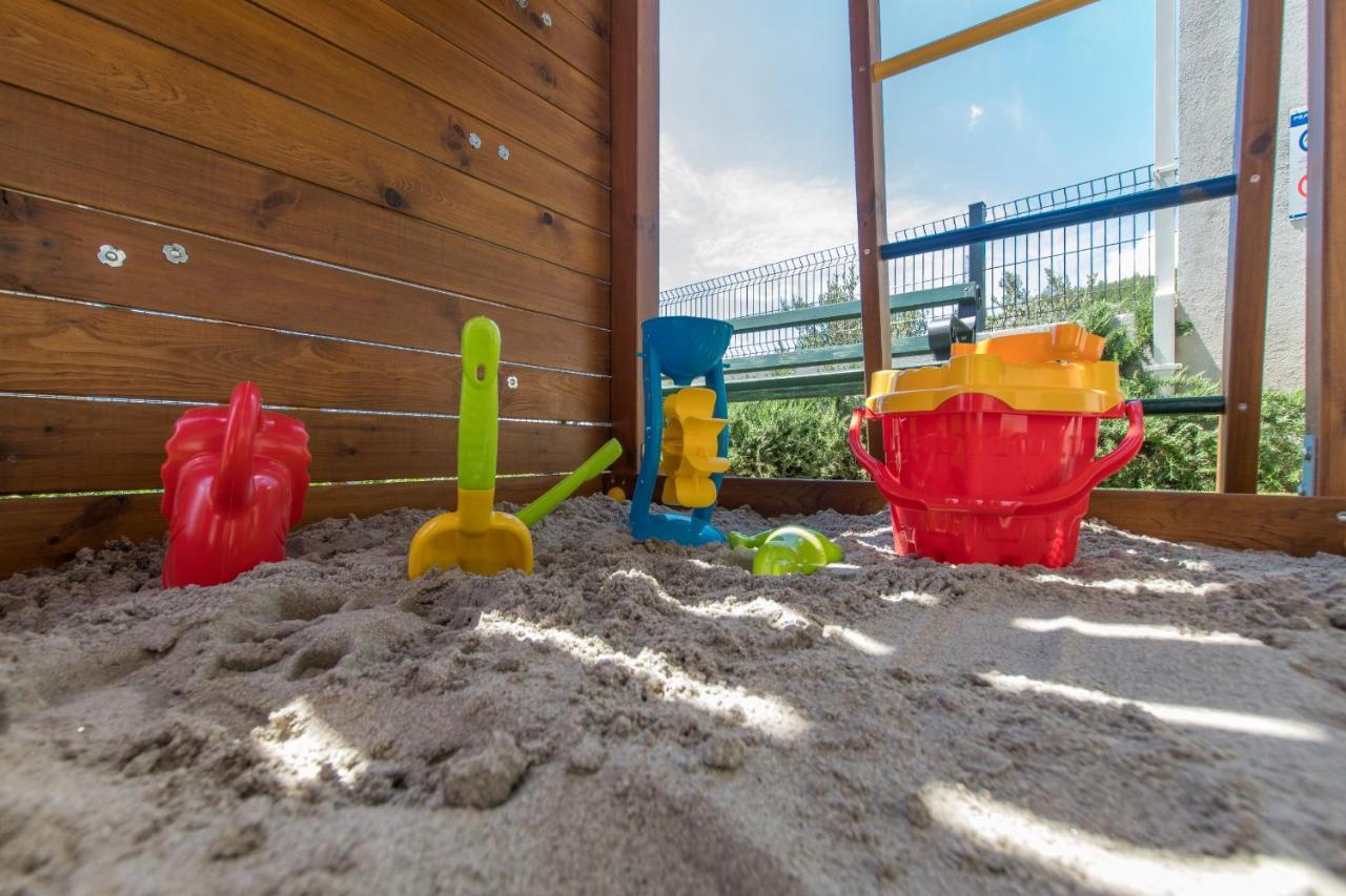 Villa Violet With Salt Water Pool Makarska Exterior photo