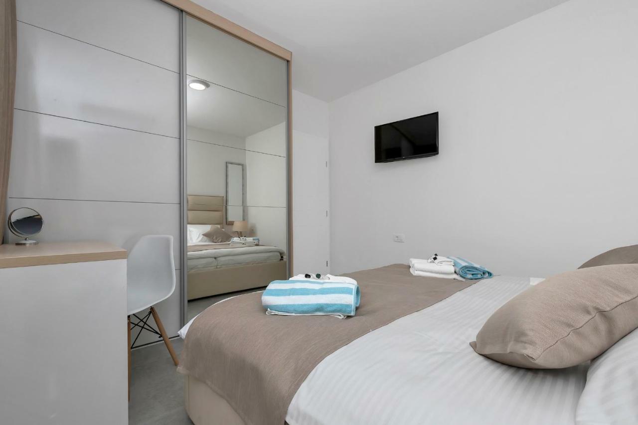 Villa Violet With Salt Water Pool Makarska Exterior photo
