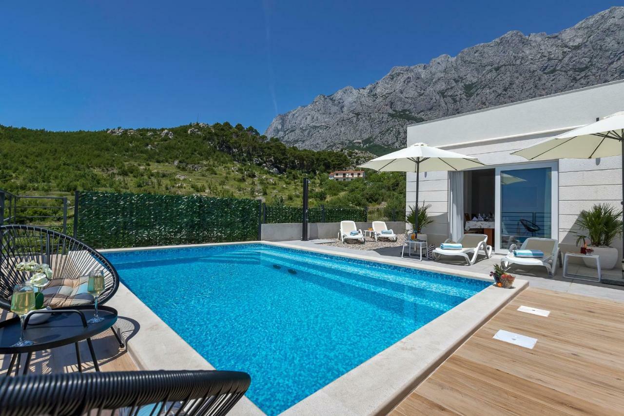 Villa Violet With Salt Water Pool Makarska Exterior photo
